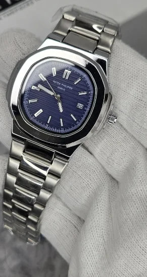Patek Philippe Nautilus 5712/1A-001