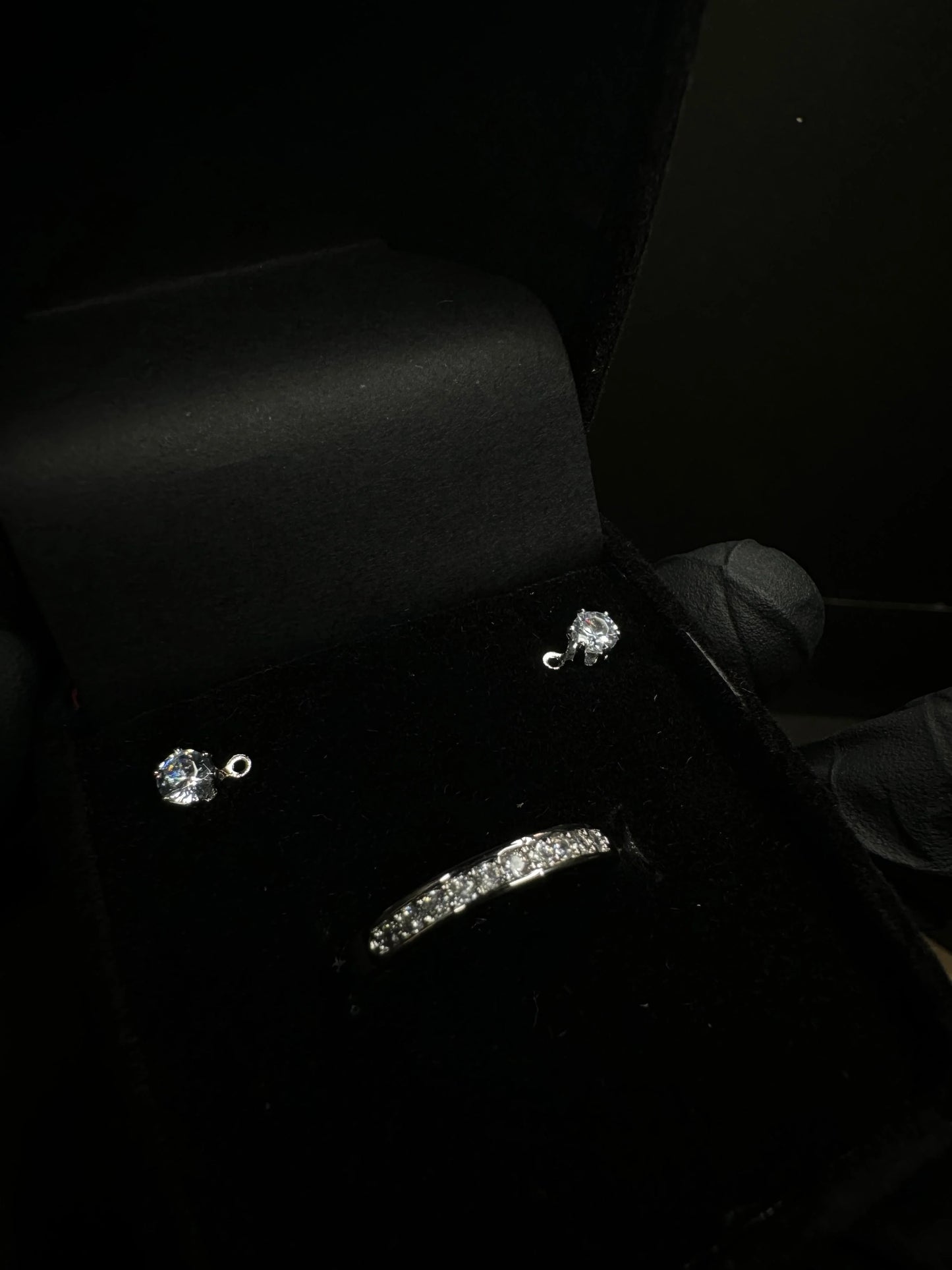 Diamond Charm Luxe Set – Pendant, Ring, Bracelet & Earrings